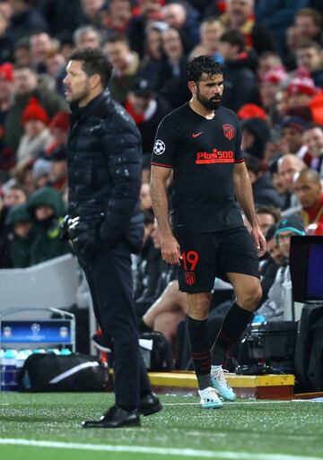 Diego Costa tras ser sustituido por Marcos Llorente.