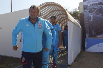 Iquique y Universidad de Chile igualaron a uno en la ida de los octavos de final de Copa Chile. Gastón Fernández abrió la cuenta para los azules, mientas que Rafael Caroca estructuró el empate definitivo.