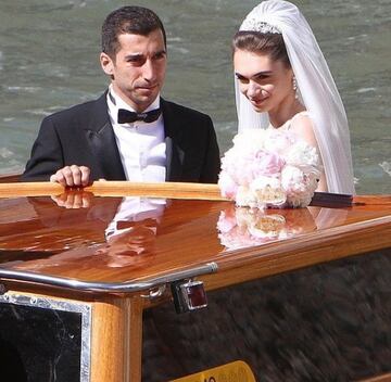 Henrikh Mkhitaryan se casó con Betty Vardanyan.