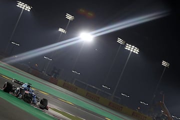 Las mejores imágenes del podio de Alonso en Qatar