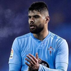 Tigres no está interesado en Néstor Araújo