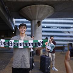 Petit firma por el Betis hasta 2031