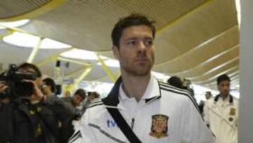 <b>NEGATIVA.</b> El Liverpool asegura que no ha llegado a un acuerdo con el Real Madrid para el traspaso de Xabi Alonso y ha desmentido que el jugador no acuda a la segunda parte de la gira asiática que está realizando el club inglés.