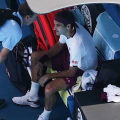 Roger Federer se vuelve a operar y se despide de la temporada