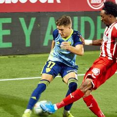 Un Almería en cuadro en Montilivi