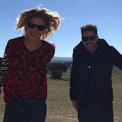 Simeone y Carla Pereyra celebran su aniversario en el campo