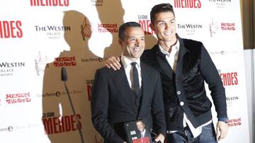 Ronaldo with his agent Mendes