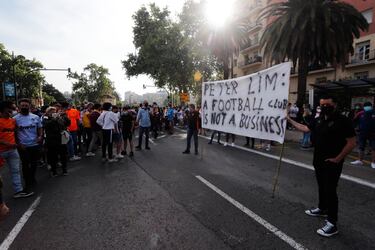 Manifestaci¨®n contra Peter Lim.