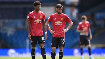 Rashford y Bruno Fernandes, del United.