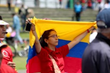 En imágenes el recibimiento de miles de colombianos a Nairo