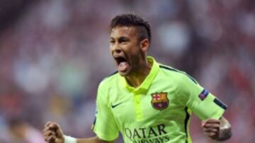 Barcelona&#039;s Brazilian forward Neymar da Silva Santos Junior celebrates scoring his first goal during the UEFA Champions League football match semi final FC Bayern Munich vs FC Barcelona in Munich on May 12, 2015.  
  AFP PHOTO / DPA / TOBIAS HASE +++ GERMANY OUT