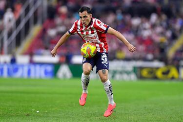 Espinoza revela el futuro de Hugo Camberos en Chivas