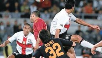 <b>NO PUDO SER. </b>El Roma lo intentó con diez, pero fue imposible.