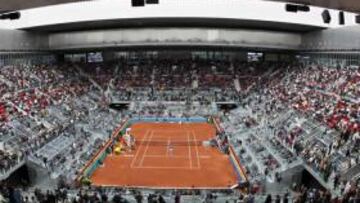 Madrid homenajea a Costa y reclama la semifinal de la Davis