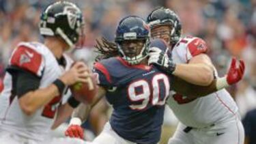 Todos los ojos están puestos en Jadaveon Clowney.