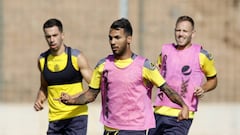 Jonathan Viera llega con aires renovados tras su paso por la Selecci&oacute;n absoluta. El mediapunta cumpli&oacute; su sue&ntilde;o y visti&oacute; la el&aacute;stica nacional en el amistoso contra Israel.