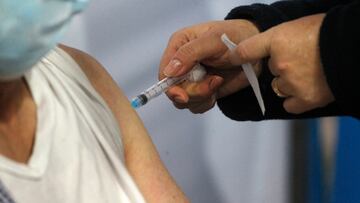 Vacunación Chile: quiénes podrán recibir la vacuna esta semana y en qué puntos
