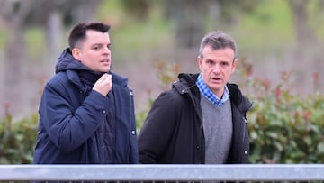 Mikel González, director deportivo del Athletic, y el presidente Jon Uriarte.