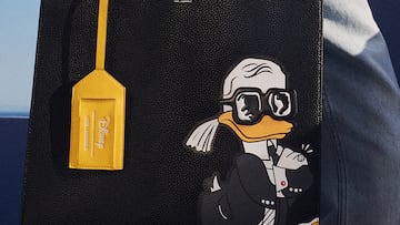 Disney y Karl Lagerfeld lanzan una colección cápsula que rinde homenaje al icónico boceto del Pato Donald de Karl Lagerfeld