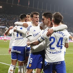 El Zaragoza lo aprovecha todo