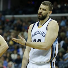 Marc se lleva el 22º duelo entre los Gasol y ya está 10-12 con Pau