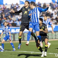 Aprobados y suspensos: El Almería sigue en caída libre