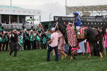 Se conoce como "los dos minutos más emocionantes del deporte", ya que la carrera principal dura aproximadamente dos minutos.