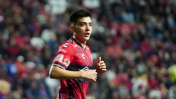 Xolos le pone precio de oro a Gilberto Mora