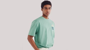 Camiseta de manga corta para hombre de Springfield disponible en su página web.