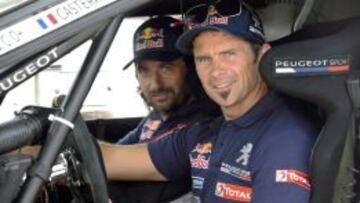 David Castera y Cyril Despres en el Peugeot.