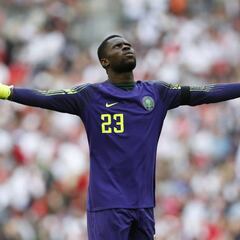 Lío con Francis Uzoho: Investigan su fichaje por el Anorthosis