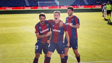 Aprobados y suspensos del Levante: Paco da con la tecla