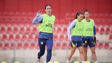 Júlia Bartel, durante un entrenamiento del Atlético esta temporada.