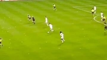 ¿Imaginan que Modric, Kroos y Casemiro fueran uno? Para los que no disfrutaron a Redondo...
