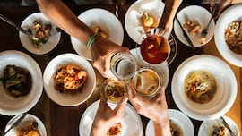 Aida, una estadounidense viviendo en España, sin filtro: “Todo cierra a mediodía para dormir siesta. Cenar a las 23:00 no es para mí”