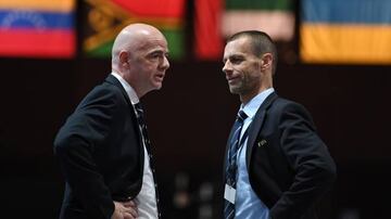 FIFA President Gianni Infantino talks to UEFA President and FIFA Council member Aleksander Ceferin at the 67th FIFA Congress.