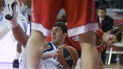 Mirotic saca al Madrid del barro con dos triples