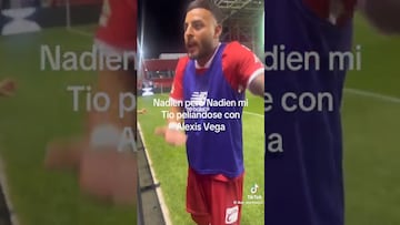 El vídeo inédito de Alexis Vega siendo golpeado por un aficionado en Estados Unidos