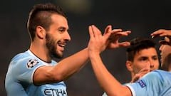El City pasa a octavos al ritmo del Kun y Negredo