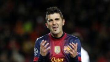 David Villa se lamenta en un partido con el Barcelona.