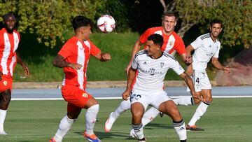 Nico Melamed, durante el UD Almería - Marbella FC.
