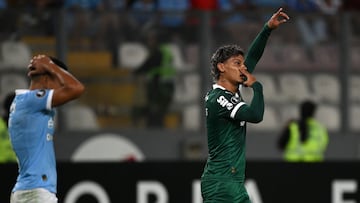 Palmeiras' Colombian midfielder #08 Richard Rios celebrates after scoring during the Copa Libertadores group stage first round football match between Peru's Sporting Cristal and Brazil's Palmeiras at the Nacional stadium in Lima, on April 3, 2025. (Photo by ERNESTO BENAVIDES / AFP)