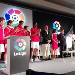 El equipo de Copa Davis acude al acto de La Liga en la India