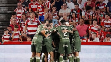 14-09 Granada CF-CD Leganes correspondiente a la jornada 5 de la Liga Hypermotion (Segunda División) disputado en el Estadio Nuevo los Carmenes. En la imagen celebración del 0-2