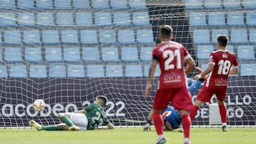 Racing de Ferrol 0 - 1 Gimn¨¢stic: resumen, goles y resultado