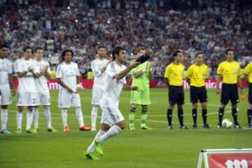 Trofeo Santiago Bernabeu. Homenaje a Raul.