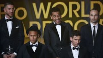 Alves: "Me sorprendió que Neymar no fuera segundo, pero si digo estas cosas, luego lloran"