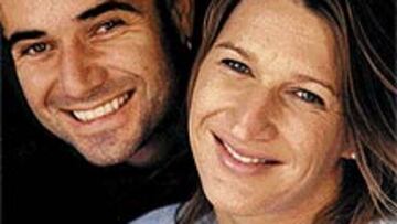 <b>LA FAMILIA REAL</b>. El matrimonio Agassi-Graf y su hijo Jaden Gil: la familia real del tenis.