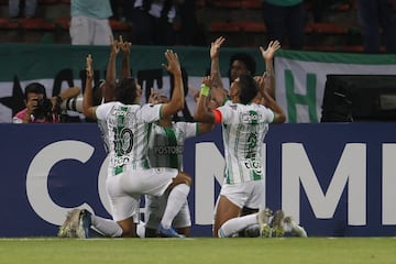 Nacional golea a Huracán y saca una buena ventaja para la vuelta