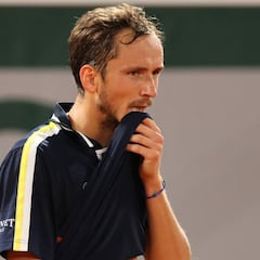 Medvedev estalla contra Roland Garros: "Prefirió a Amazon antes que al público"